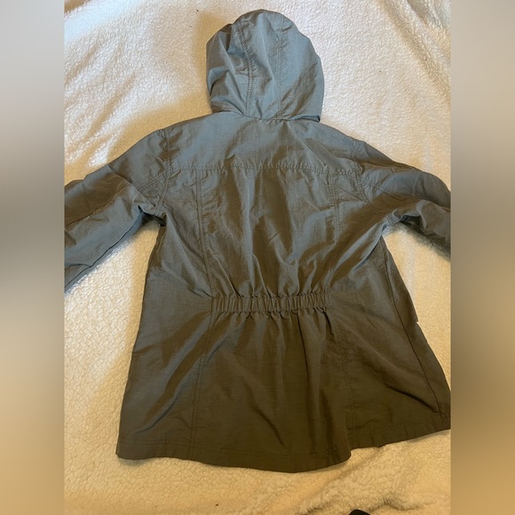 Eddie Bauer women’s  Green Hooded Jacket - Picture 7 of 7